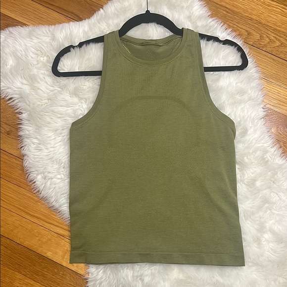lululemon athletica Tops - Lululemon Swiftly Tech High-Neck Tank 2.0 Race Length
Bronze Green Size 4